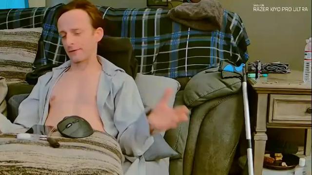 Image 8 of dilldough405 Stream on Chaturbate on 13 days ago