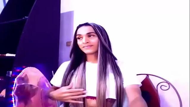 Image 12 of dimarieth Stream on Chaturbate on 1 month ago