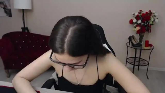 Image 12 of dinafrittz Stream on Chaturbate on 14 months ago