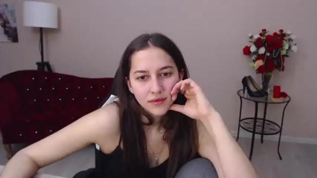 Image 12 of dinafrittz Stream on Chaturbate on 14 months ago