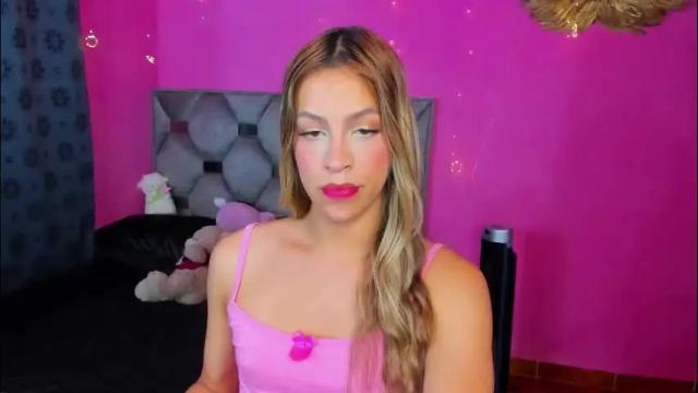 Image 2 of dione_sexyy Stream on Chaturbate on 27 days ago