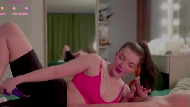 Image 3 of diora_vibe Stream on Chaturbate on 1 month ago
