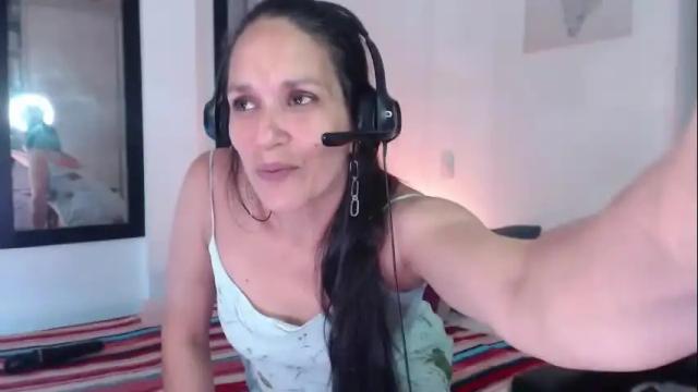 Image 8 of diosa78afrodita Stream on Chaturbate on 17 days ago