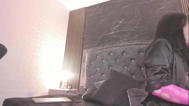 Image 11 of diosaa_golden Stream on Chaturbate on 1 month ago