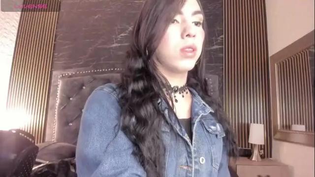 Image 6 of diosaa_golden Stream on Chaturbate on 14 days ago