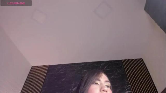 Image 8 of diosaa_golden Stream on Chaturbate on 14 days ago