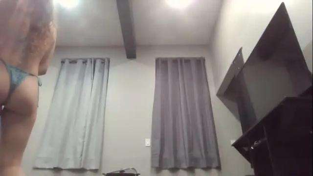 Image 7 of dirty_jerzey_babes Stream on Chaturbate on 18 months ago