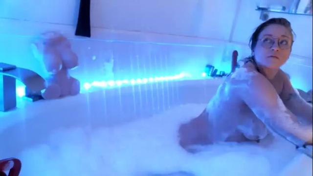 Thumbnail 2, dirtydaisy1998's Stream at Chaturbate, 14 months ago