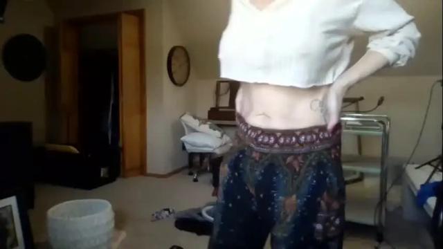 Image 4 of dirtydaisylou Stream on Chaturbate on 1 month ago