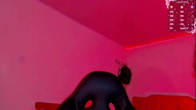 Thumbnail 3, dirtygamesnaomy's Stream at Chaturbate, 1 month ago