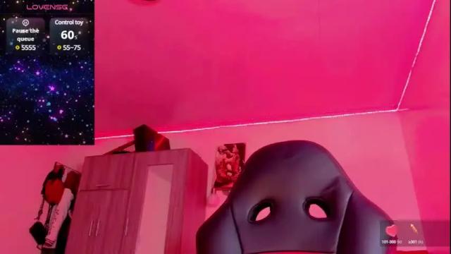 Thumbnail 3, dirtygamesnaomy's Stream at Chaturbate, 1 month ago