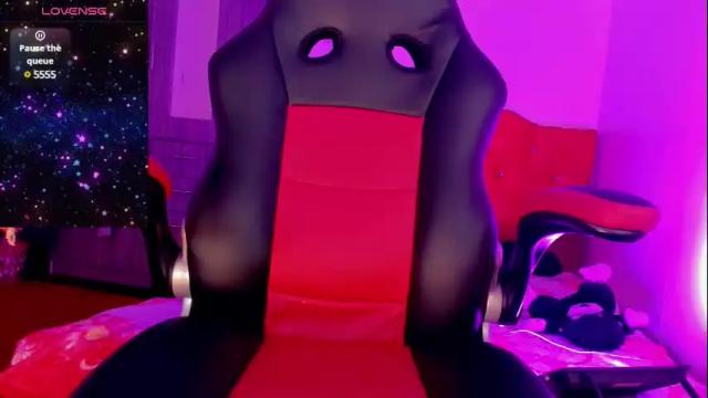Image 6 of dirtygamesnaomy Stream on Chaturbate on 16 days ago