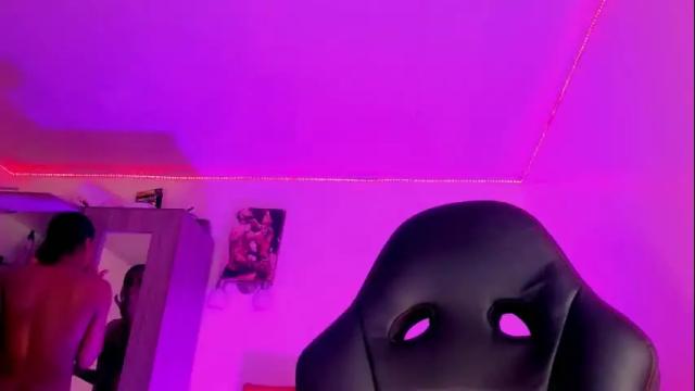 Image 6 of dirtygamesnaomy Stream on Chaturbate on 5 days ago