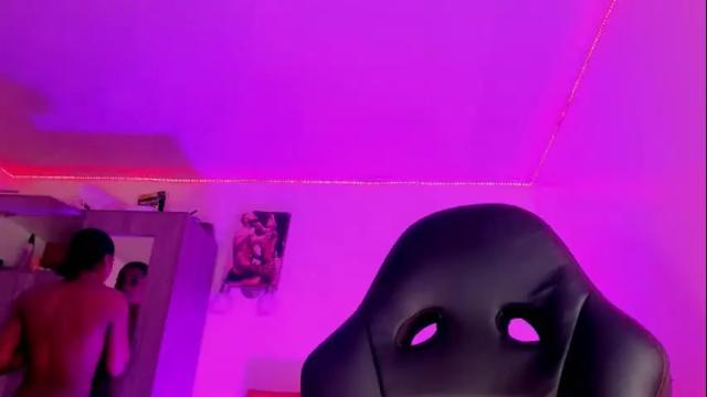 Image 7 of dirtygamesnaomy Stream on Chaturbate on 5 days ago