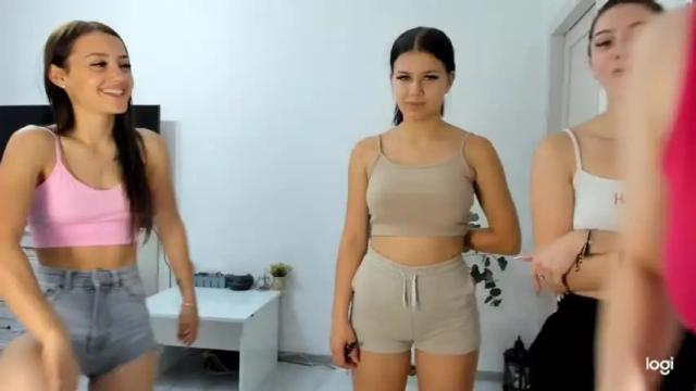 Image 11 of dirtygirls99 Stream on Chaturbate on 3 months ago