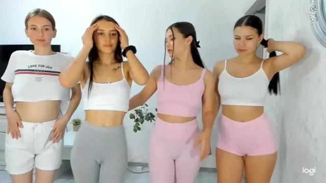 Image 3 of dirtygirls99 Stream on Chaturbate on 2 months ago