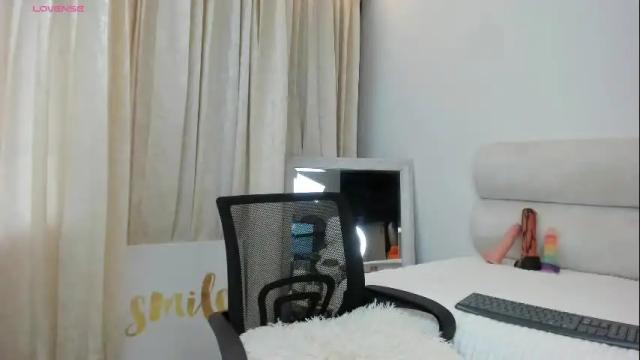 Image 2 of dirtygril Stream on Chaturbate on 22 days ago