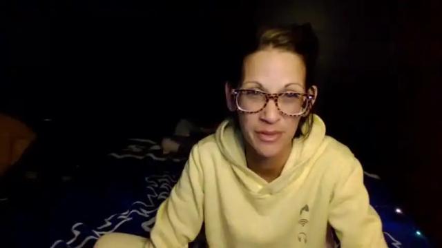 Thumbnail 3, dirtynerdy30's Stream at Chaturbate, 14 months ago