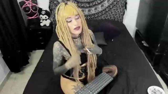 Image 8 of dirtyonix Stream on Chaturbate on 13 months ago