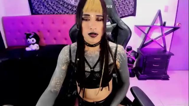 Image 8 of dirtyonix Stream on Chaturbate on 16 days ago