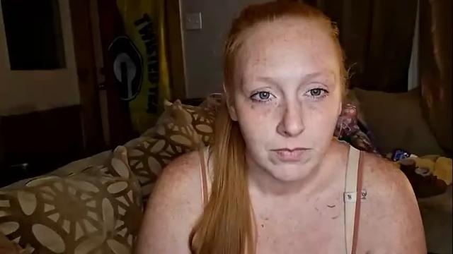 Image 3 of dirtyysexyyshawtyred Stream on Chaturbate on 8 days ago