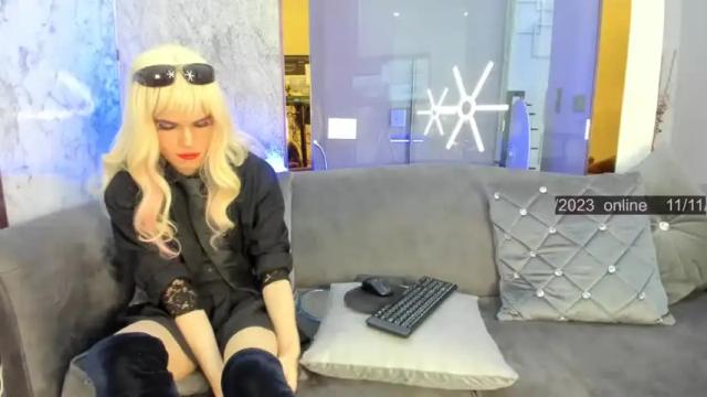 Image 2 of disaster_queen Stream on Chaturbate on 19 months ago
