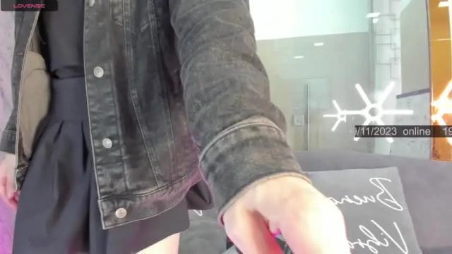 Thumbnail 1, disaster_queen's Stream at Chaturbate, 19 months ago