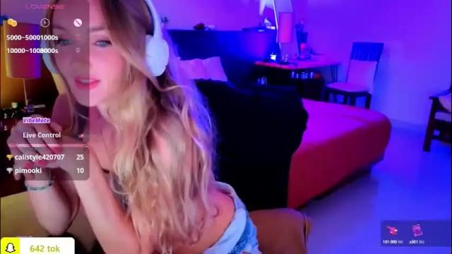 Image 8 of disney__princess Stream on Chaturbate on 2 months ago