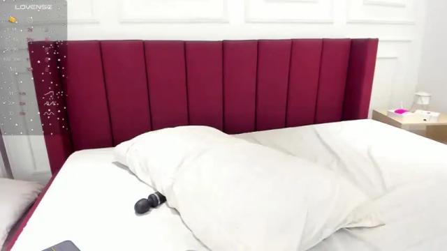 Image 10 of diva_monroe Stream on Chaturbate on 13 months ago