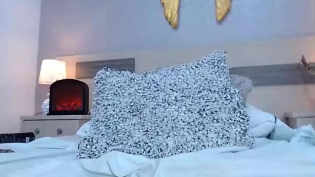 Image 2 of divabithomson Stream on Chaturbate on 13 months ago