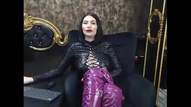 Image 2 of divadomme Stream on Chaturbate on 18 months ago