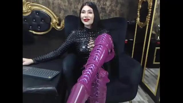 Image 7 of divadomme Stream on Chaturbate on 18 months ago