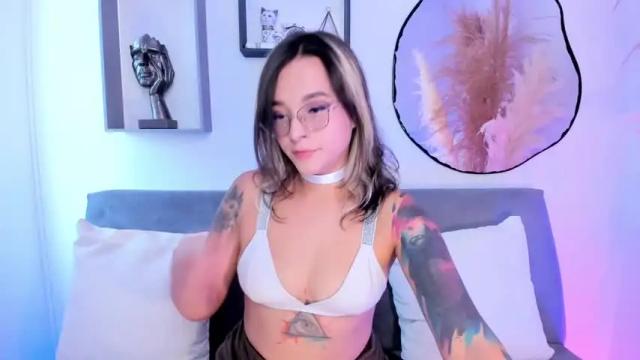 Image 12 of divine_amy Stream on Chaturbate on 15 months ago