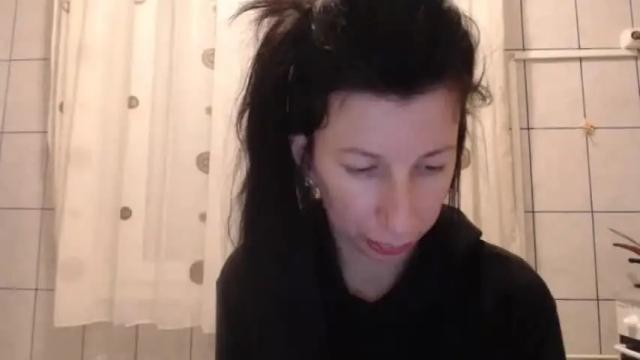 Image 6 of divine_angel Stream on Chaturbate on 17 months ago