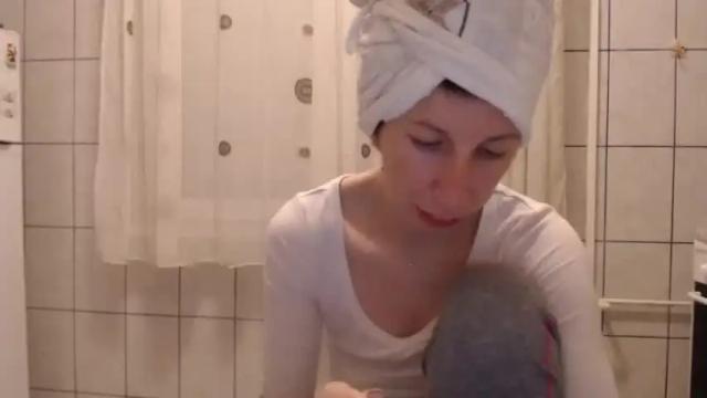 Image 12 of divine_angel Stream on Chaturbate on 16 months ago