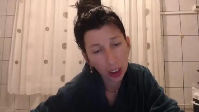 Image 10 of divine_angel Stream on Chaturbate on 13 months ago