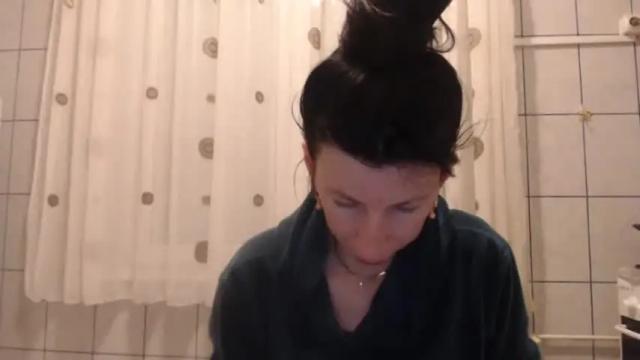 Image 4 of divine_angel Stream on Chaturbate on 13 months ago