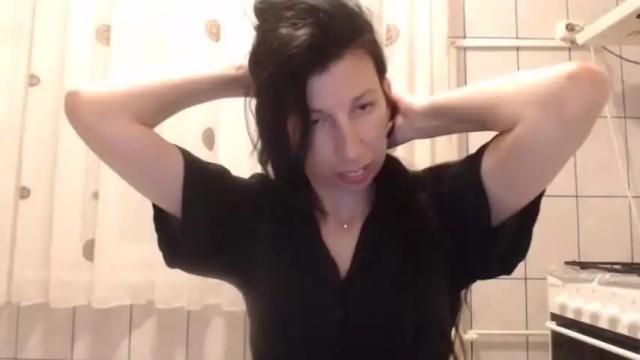 Image 4 of divine_angel Stream on Chaturbate on 13 months ago