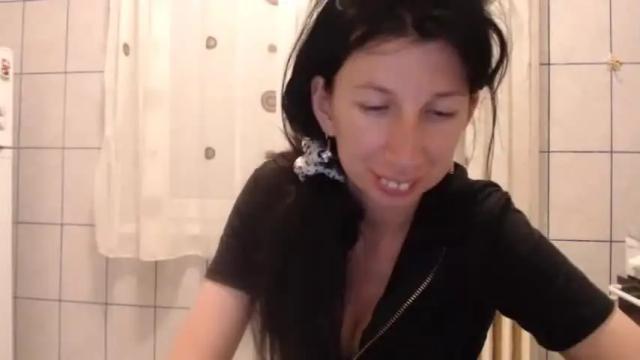 Image 4 of divine_angel Stream on Chaturbate on 12 months ago