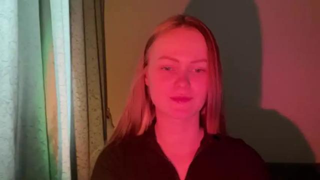 Image 3 of divine_hannah Stream on Chaturbate on 13 months ago