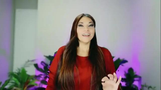 Thumbnail 1, divinelynn's Stream at Chaturbate, 1 month ago