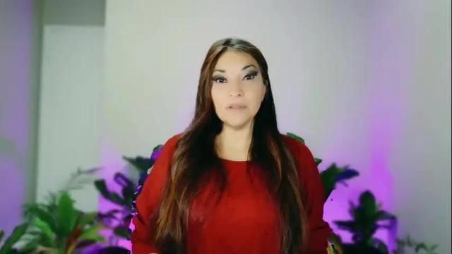 Image 3 of divinelynn Stream on Chaturbate on 2 months ago