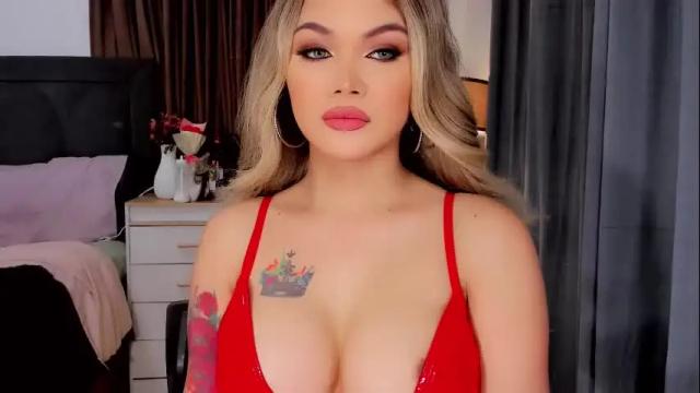 Image 3 of divinequeen Stream on Chaturbate on 23 days ago