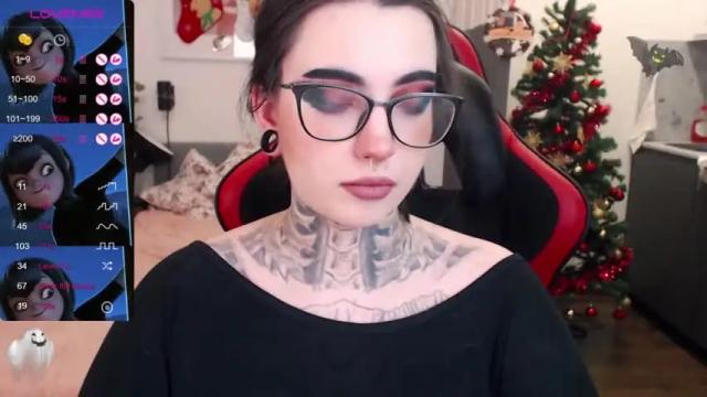Image 10 of dixi_pixi_ Stream on Chaturbate on 16 months ago