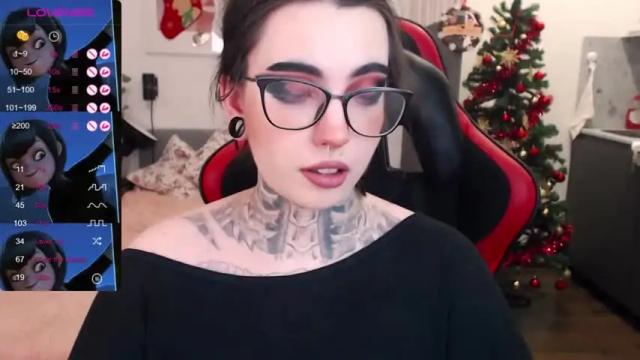 Image 8 of dixi_pixi_ Stream on Chaturbate on 16 months ago