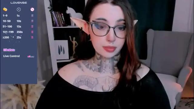 Image 2 of dixipixi_ Stream on Chaturbate on 2 months ago