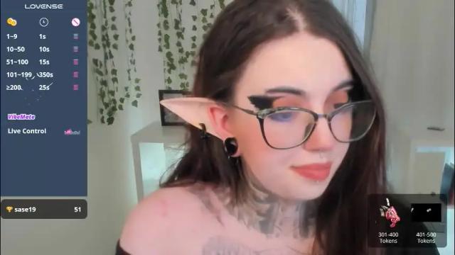 Image 10 of dixipixi_ Stream on Chaturbate on 2 months ago