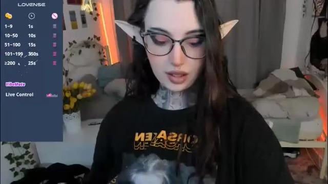 Image 3 of dixipixi_ Stream on Chaturbate on 1 month ago