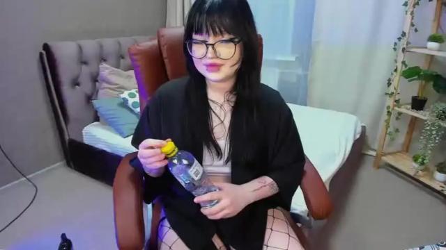 Thumbnail 1, dj_molly's Stream at Chaturbate, 18 months ago