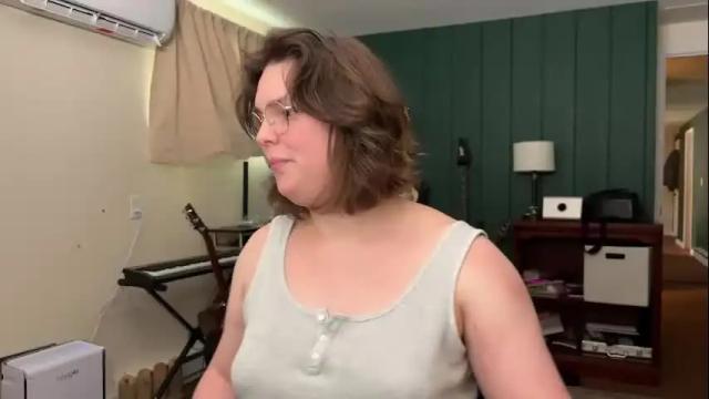 Image 3 of djentslut Stream on Chaturbate on 6 days ago